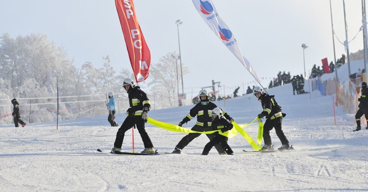 Strażacy z Pcimia na zawodach narciarskich