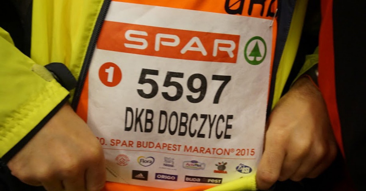 Biegacze z Dobczyc na maratonie w Budapeszcie 