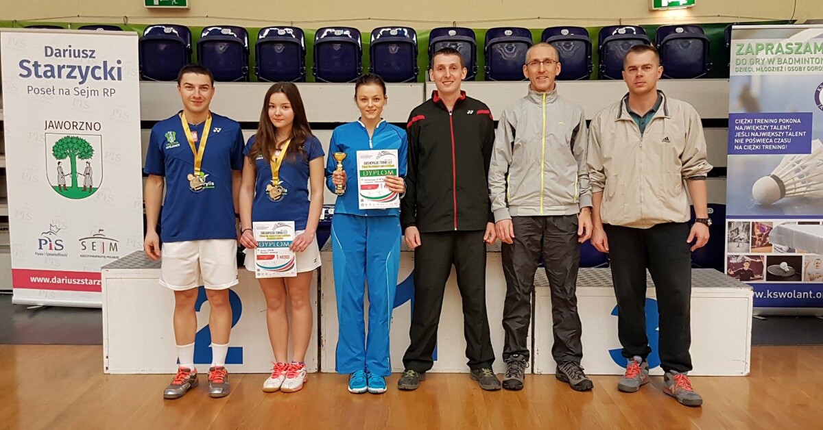 Badminton: Pięć złotych medali dla zawodników TKKF UKLEJNA