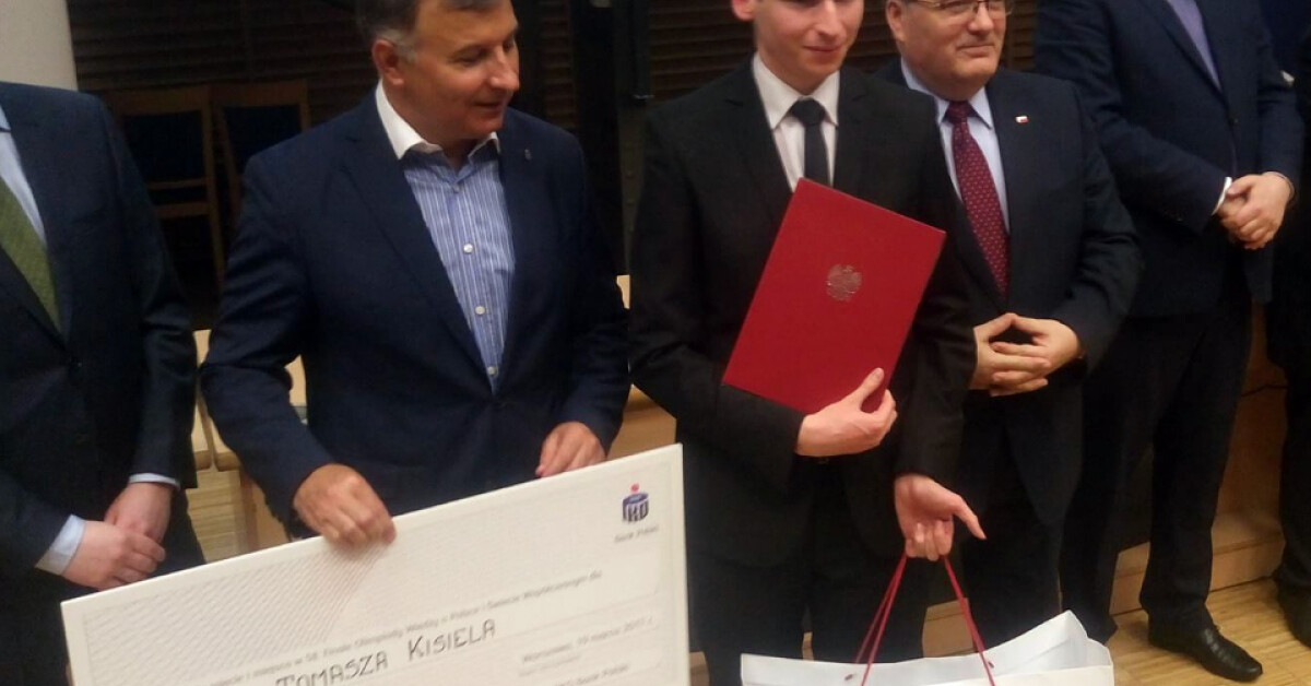 Tomasz Kisiel wygrał Ogólnopolską Olimpiadę Wiedzy o Polsce i Świecie 