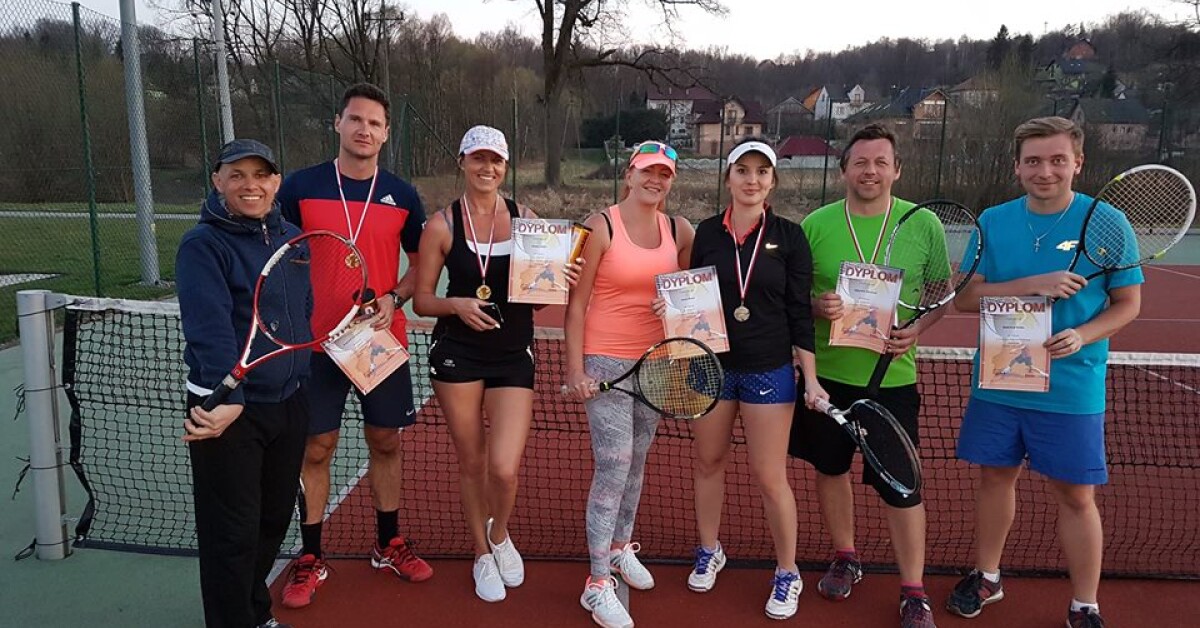 Siepraw: Turniej tenisa par mieszanych 2017. I miejsce dla Renaty Sołtys i Krzysztofa Durasiewicza