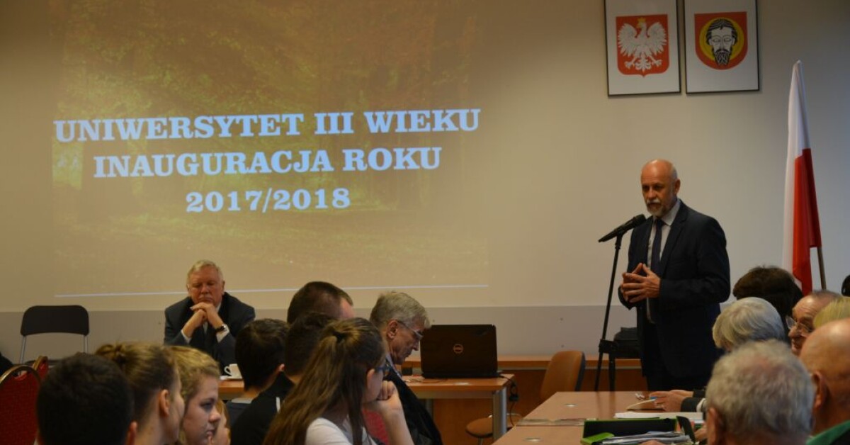 Dobczyce: Uniwersytet Trzeciego Wieku zainaugurował rok akademicki