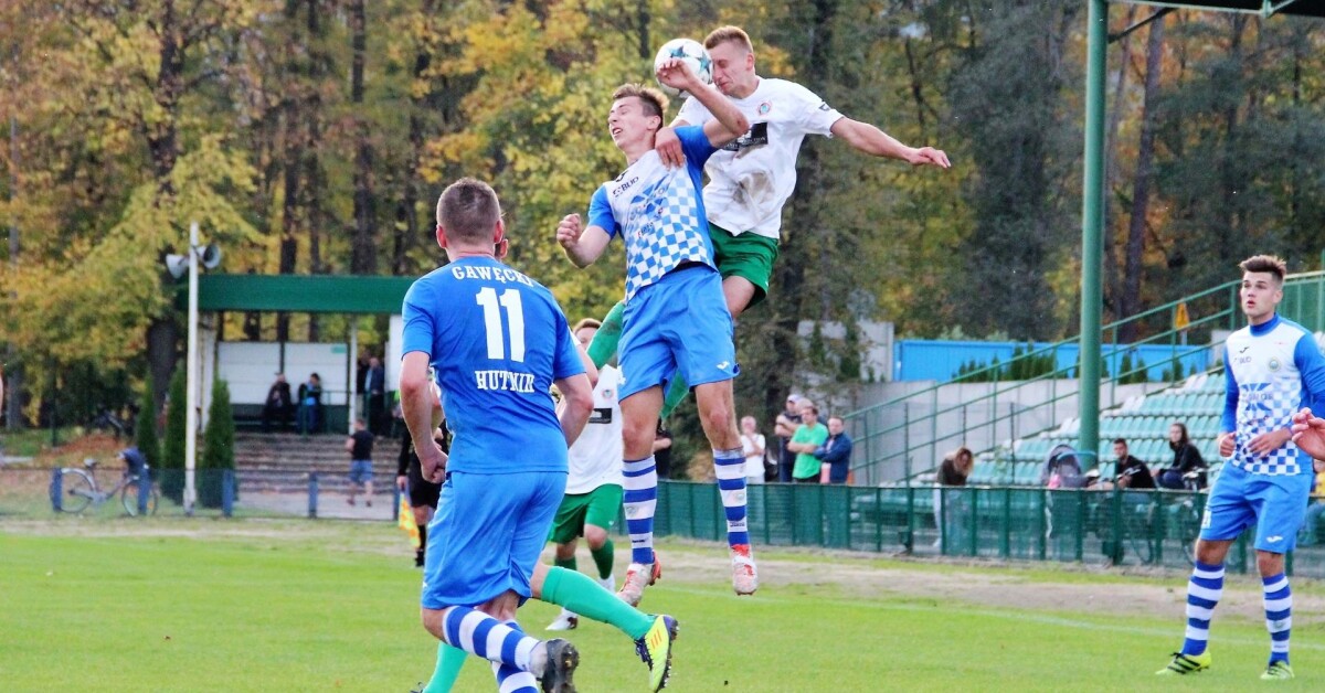  Piłka nożna IV liga: Szlagier rundy Dalin - Hutnik 0:1