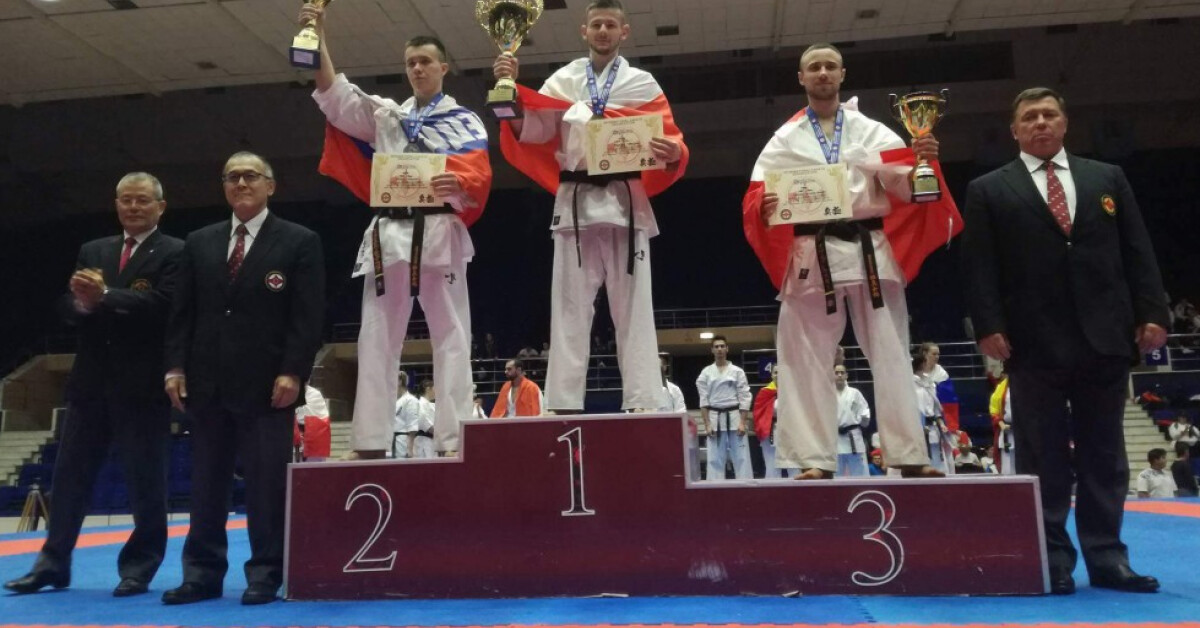 Marcin Sturgulewski ze złotem i brązem Pucharu Europy w karate