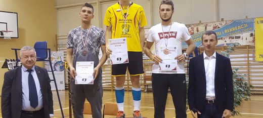 Badminton: kolejne medale dla TKKF Uklejna Myślenice