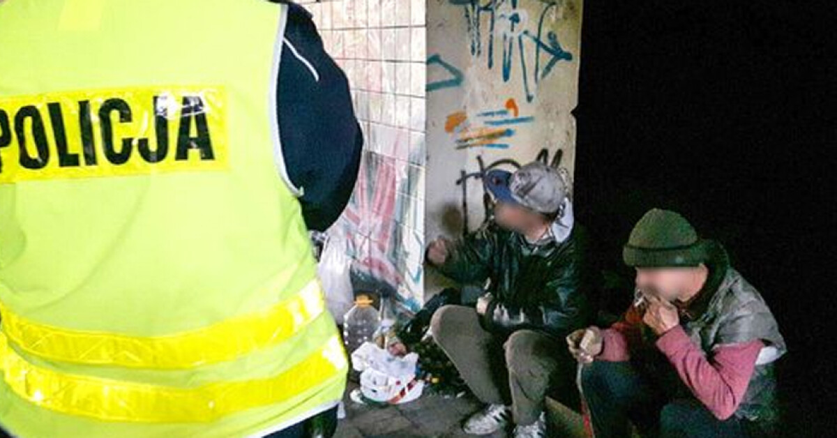Policja apeluje: W czasie mrozów nie bądźcie obojętni wobec bezdomnych i pijanych 