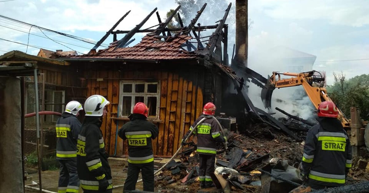 Sułkowice: Drewniany dom stanął w płomieniach 