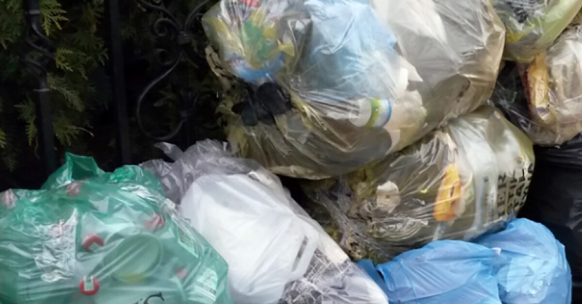 Lubień: Mieszkańcy zapłacą więcej za wywóz śmieci. Nowością są kody kreskowe na worki