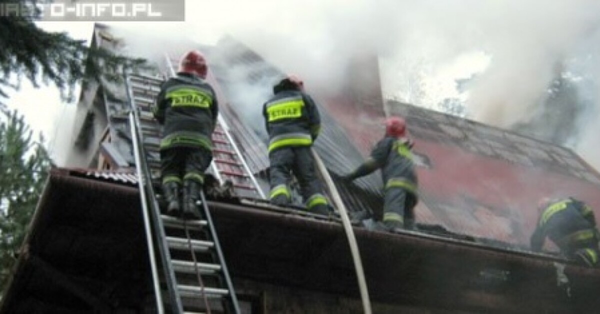 Węglówka: Pożar domu letniskowego