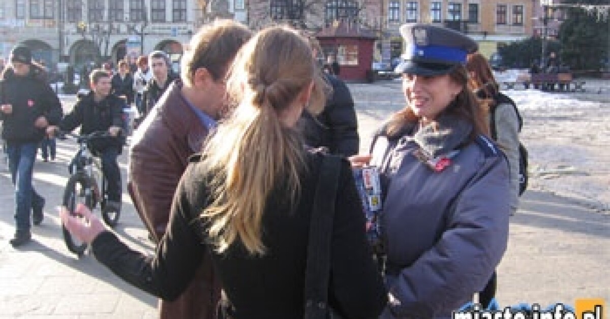 WOŚP 2011: Myśleniccy policjanci wsparli Orkiestrę