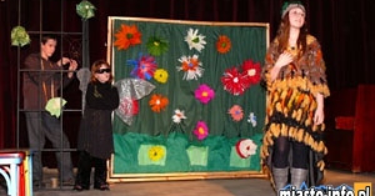 Teatr w stodole: Premiera Dentystki i Muchy
