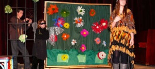 Teatr w stodole: Premiera Dentystki i Muchy