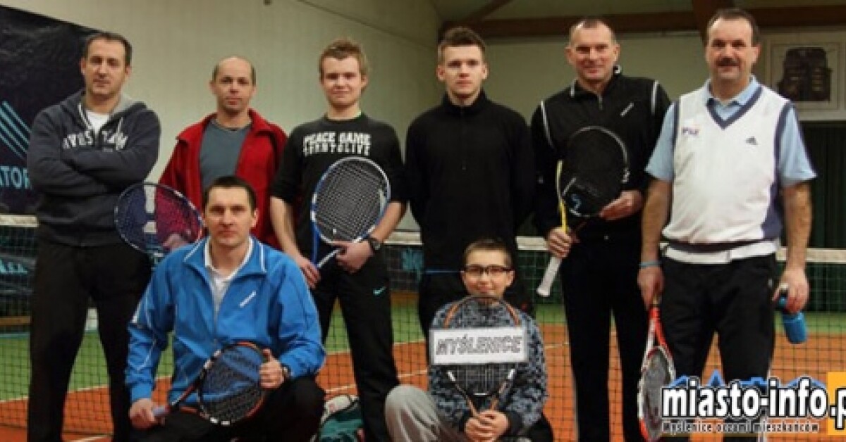 Nocny Maraton Tenisowy: Tomasz Bess odpadł w półfinale