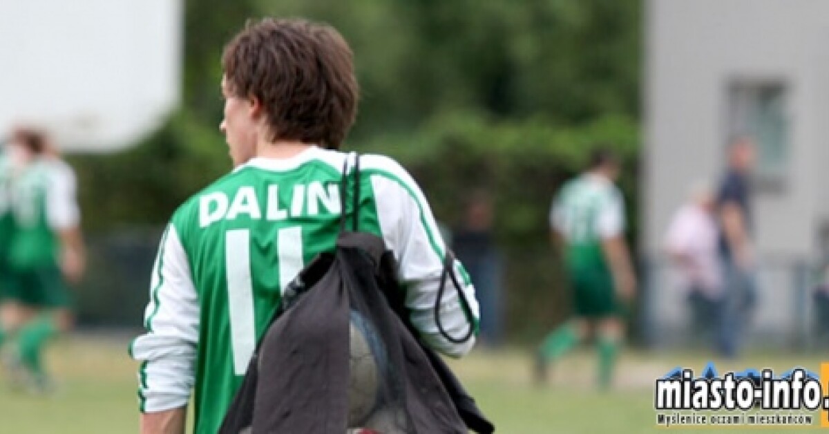 Piłka nożna: Dalin zakończył sezon 2010/2011 na 2 miejscu