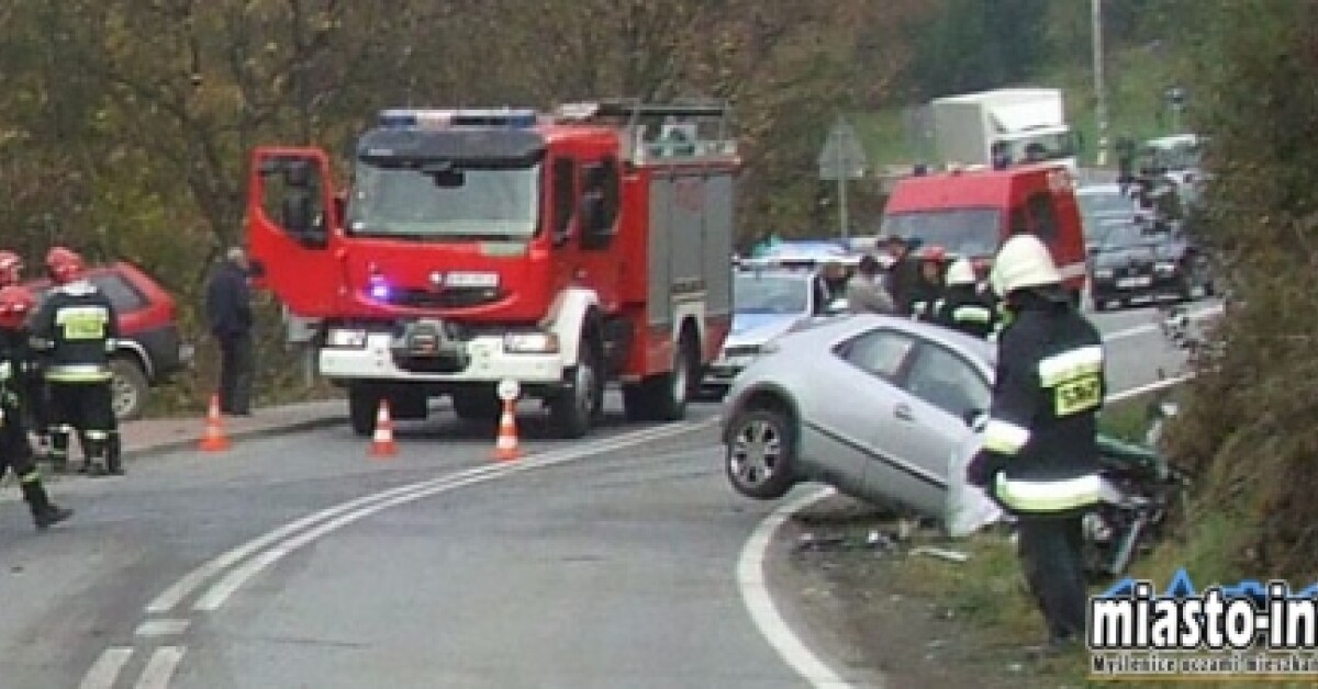 Powiat: Akcja Znicz – 4 wypadki, 5 osób rannych