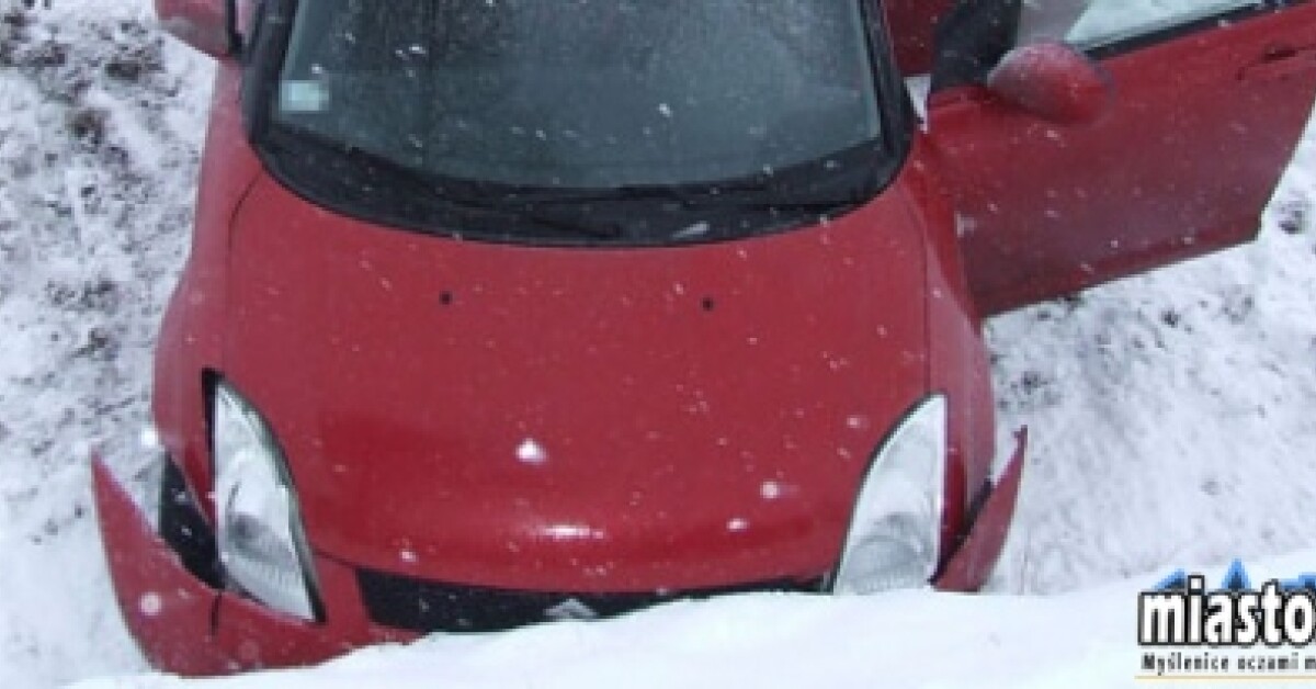 Zima na drogach powiatu: Nie panujemy nad samochodami