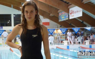Pływanie: Magdalena Bazyl w finale podczas debiutu na Mistrzostwach Polski seniorów