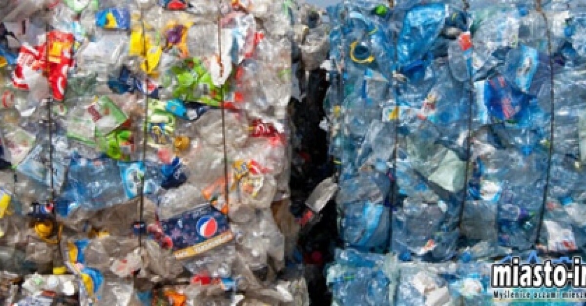 Urzędnicy wyjaśniają: W jaki sposób i dlaczego będziemy sortować śmieci?