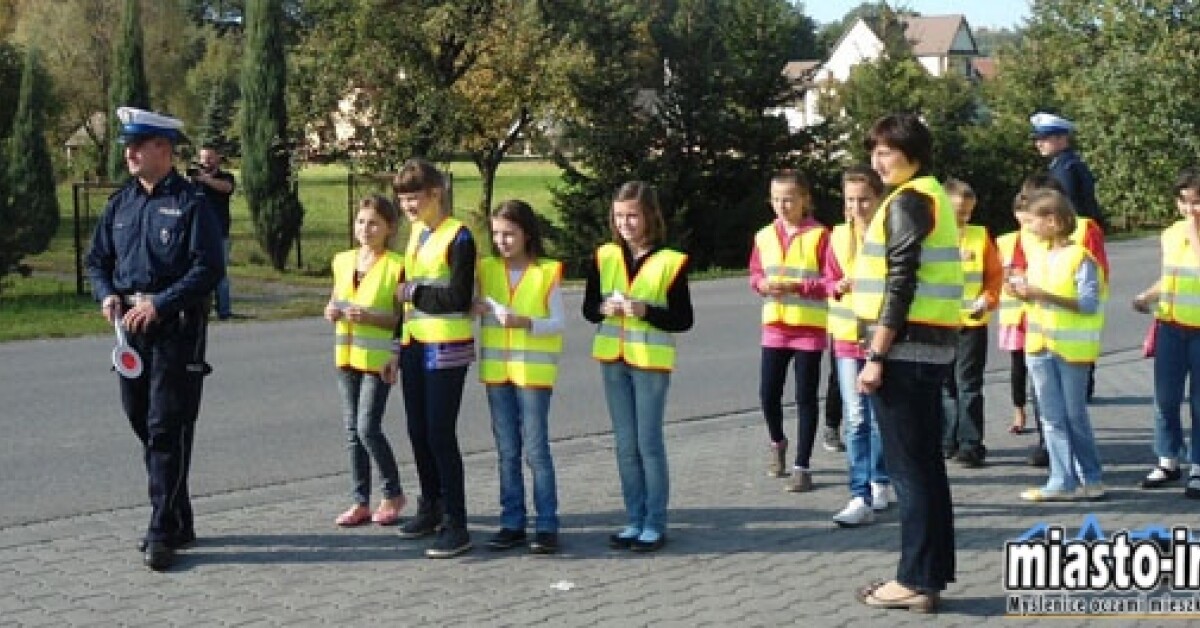 Droginia: Start akcji „Odblaskowa szkoła” w powiecie myślenickim
