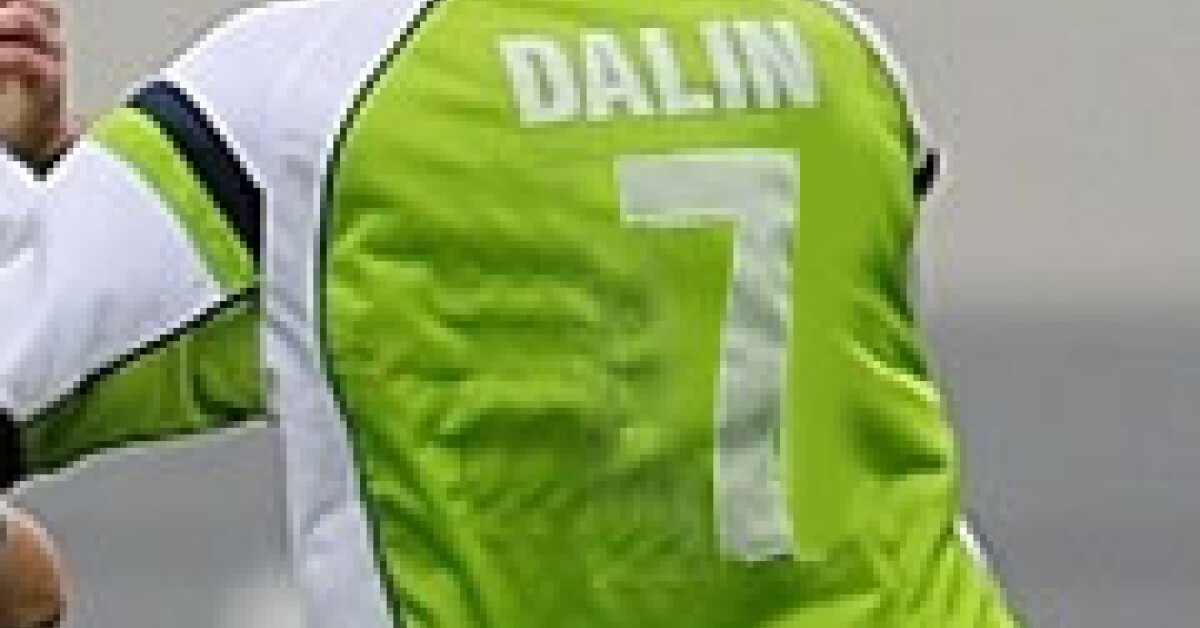 Piłka nożna III liga: Dalin wygrywa ze Szreniawą 1:0