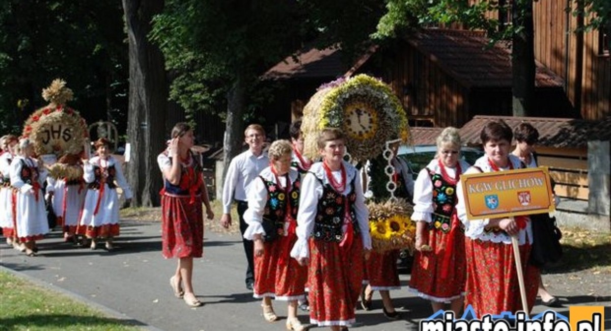 Wiśniowa: XV Jubileuszowe Dożynki Powiatu Myślenickiego