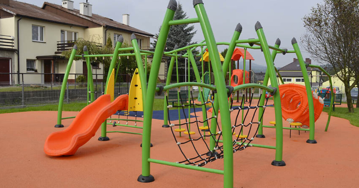 Krzywaczka: Nowy plac zabaw