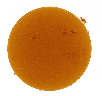 Zdjęcie Słońca wykonane przez teleskop h-alfa lunt 35 