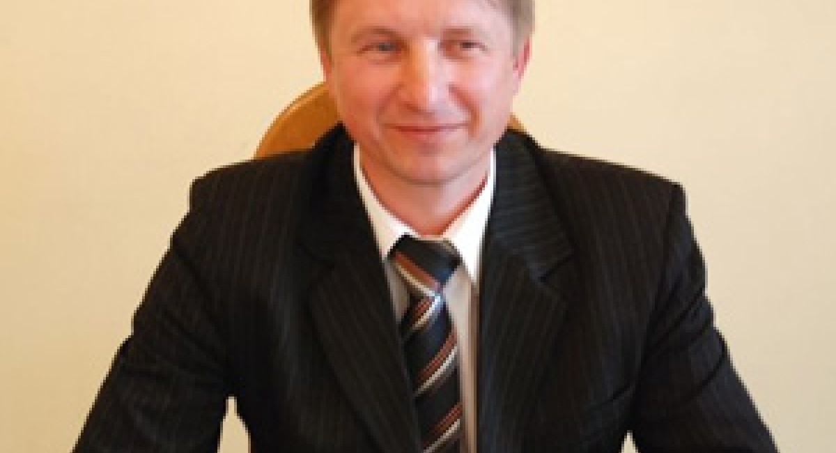 Radni powiatowi wybrali starostę. Ponownie został nim Józef Tomal