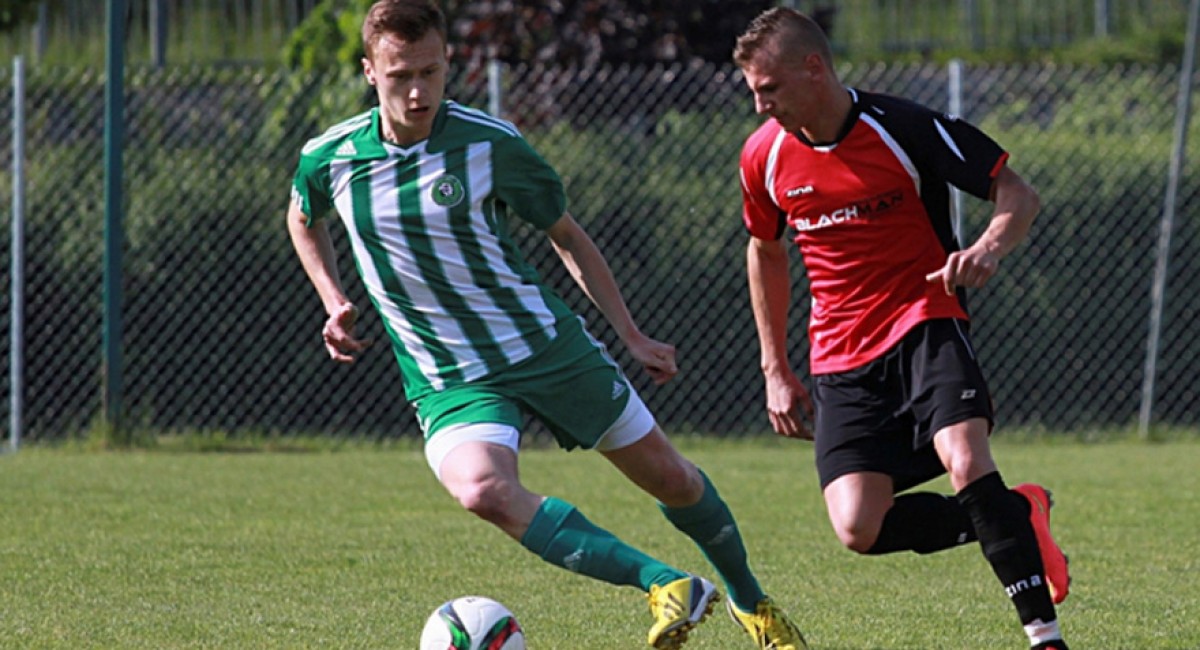 Piłka nożna V liga: Trzy mecze do końca. Orzeł walczy o utrzymanie