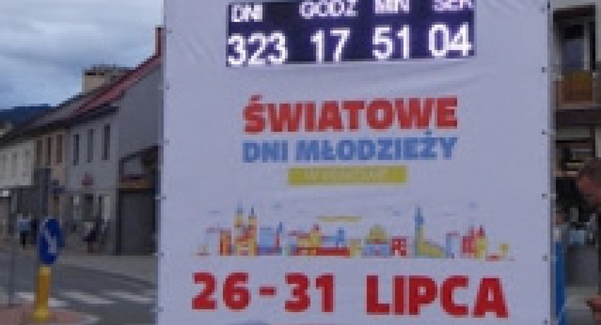 Myślenice: Zegar na Rondzie Śródmieście odlicza czas do ŚDM