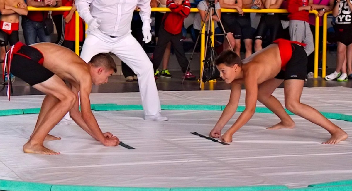 Mistrzostwa Polski Młodziczek i Młodzików Sumo rozegrano w Myślenicach