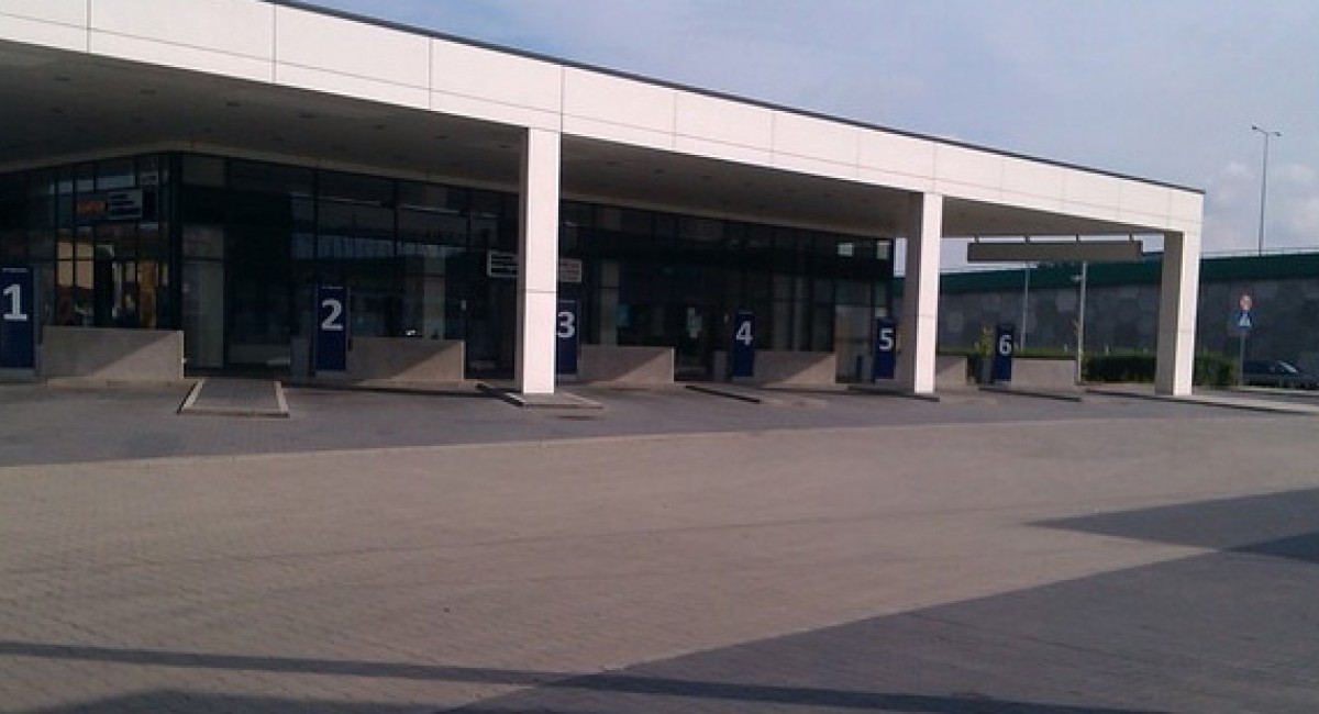 Busy odjadą z dworca. Umowy podpisało już 40 przewoźników