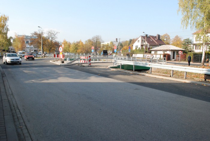 Przebudowane przejście drogowe na potoku Bysinka przy ulicy Żwirki Wigury i Słowackiego