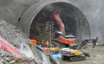Lubień: Zaczęli drążyć. To będzie najdłuższy tunel w Polsce