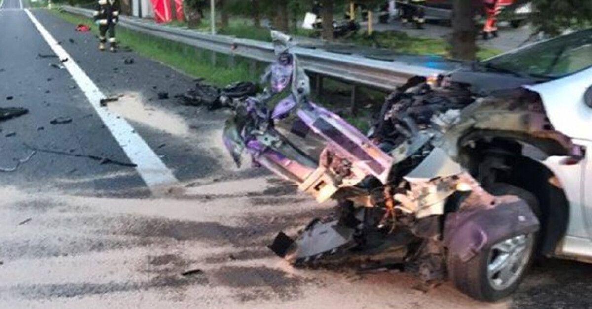  Jawornik: Tragedia na Zakopiance. Zginął 23-letni motocyklista 