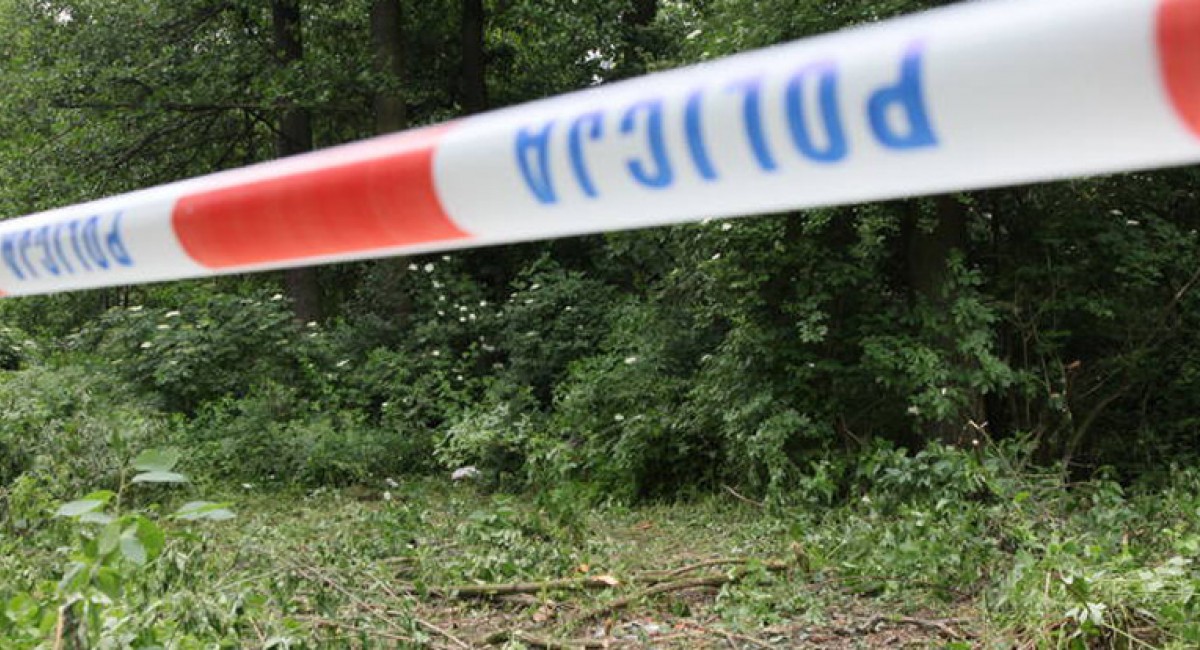 Myślenice: Nad Rabą znaleziono zwłoki. Trwa śledztwo. Policja aresztowała dwie osoby