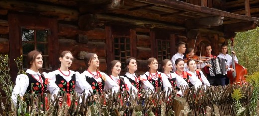Młodzieżowy Zespół Kliszczacy z główną nagrodą za teledysk "Zawzdym Ci godała" [WIDEO]