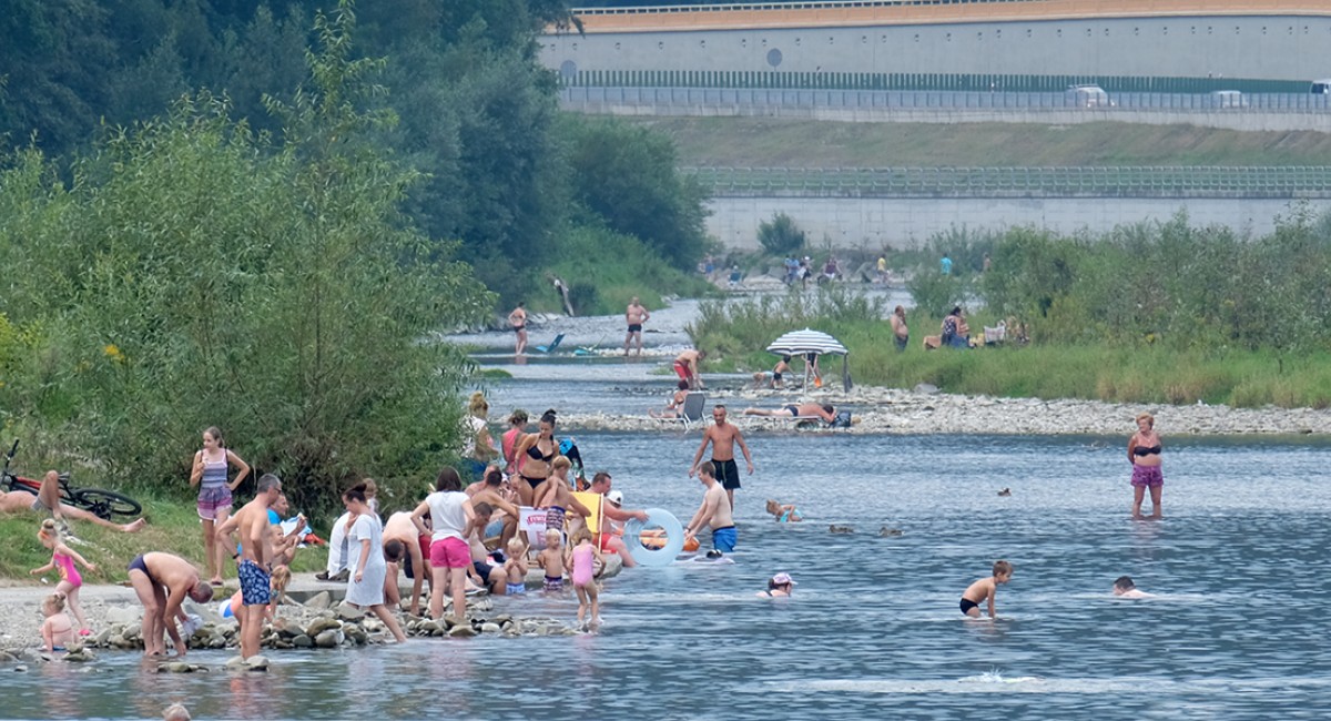 Robi się coraz cieplej. Gdzie najczęściej jeździcie nad wodę? Sanepid tworzy mapę kąpielisk