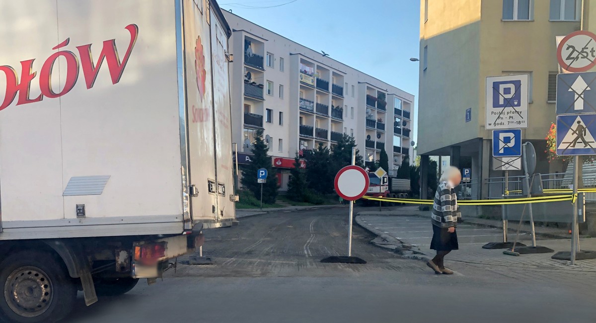 Zaczęło się! Ruszyła rewitalizacja Rynku. Drogowcy zdzierają asfalt z otaczających go ulic