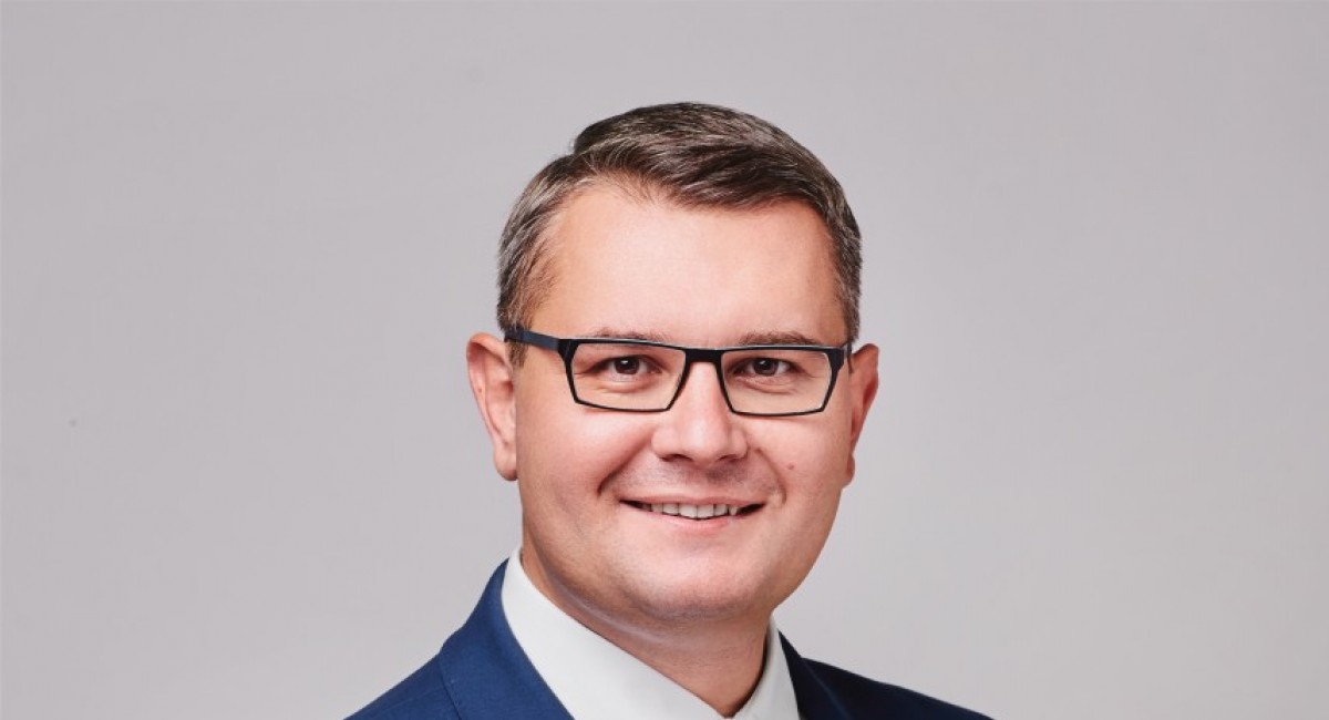 Poprawka na kolej?Burmistrz Szlachetka odpowiada na słowa posła Marka Sowy. „Panowie, po co ta szopka?"