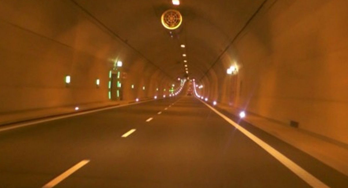 Radni chcą, aby tunel na Zakopiance nosił imię Generała Maczka