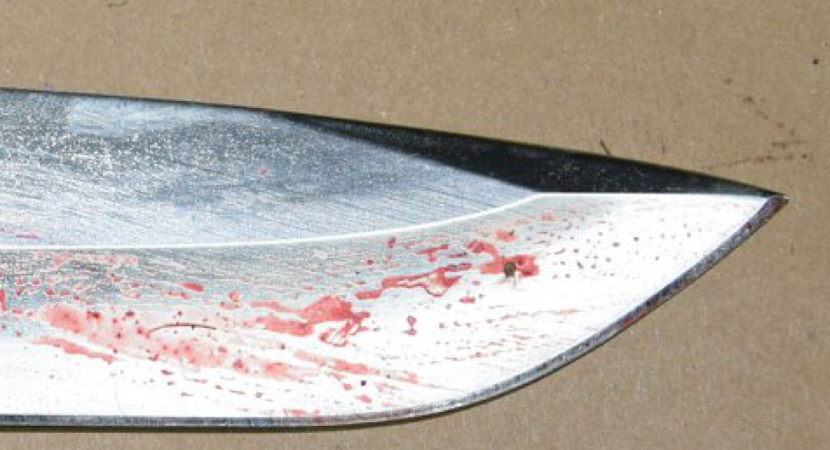 Zaatakował sklepikarza nożem. Okazało się, że to policjant po służbie