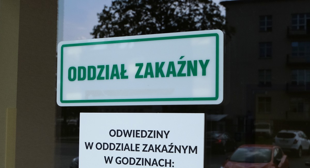 Pacjent w Myślenicach z ujemnym wynikiem. Lekarze czekają na wynik obywatelki Francji