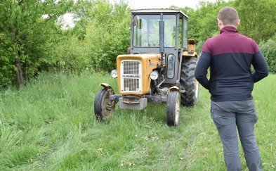 Nastolatkowie ukradli traktor. Na sumieniu mają więcej przestępstw