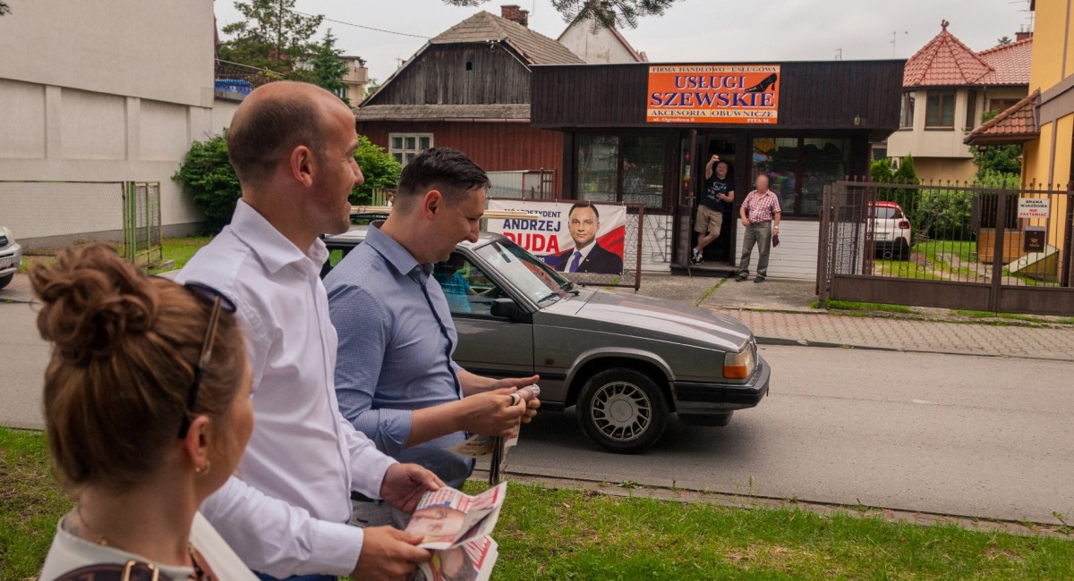 Tydzień do wyborów. W Myślenicach Borys Budka namawiał do udziału w głosowaniu i poparcia jego kandydata