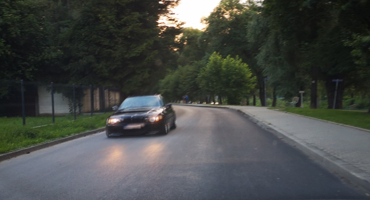 Fotoradar na ulicy Parkowej? Radni dyskutują o bezpieczeństwie na Zarabiu