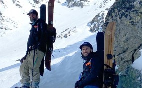 Wyszli na Rysy, a następnie z nich zjechali. To wszystko na własnej produkcji splitboardach