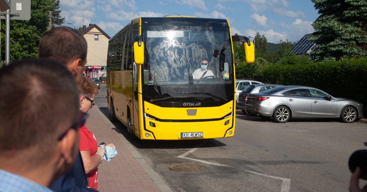 Ruszyła linia "marszałkowska" na trasie Myślenice-Kraków. Te autobusy też będą żółte