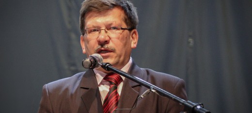 Stanisław Cichoń pośmiertnie odznaczony Tytułem Honorowym "Zasłużony dla Powiatu Myślenickiego"
