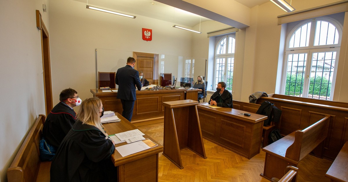 Przed Sądem Rejonowym w Myślenicach ruszył proces w sprawie rozbiórki "starej szkoły" w Krzyszkowicach
